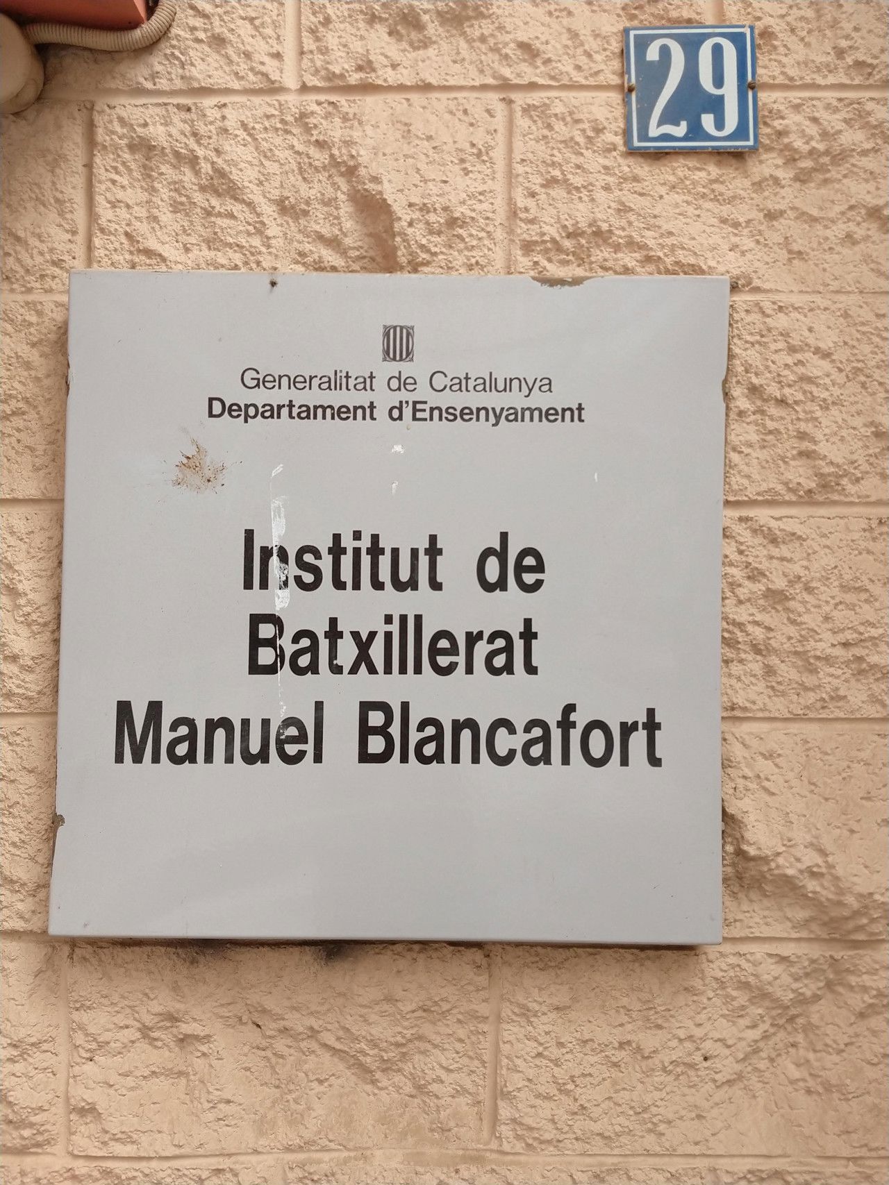 Institut de Batxillerat Manuekl Blancafort