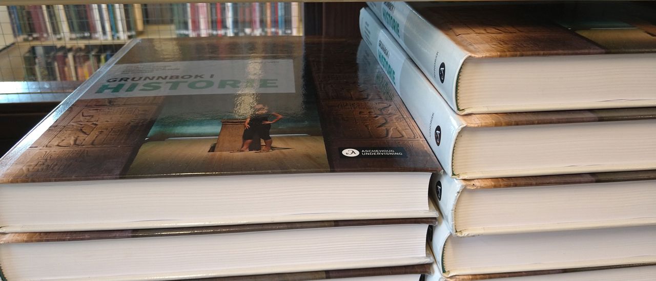 Lærebøker i historie